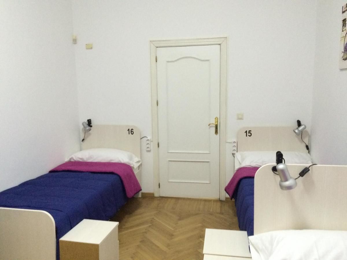 Хостелы Suisse Hostel Кишинёв-21