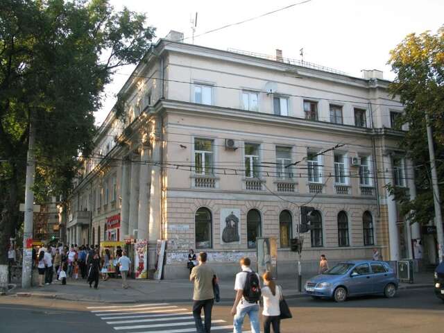 Хостелы Suisse Hostel Кишинёв-3