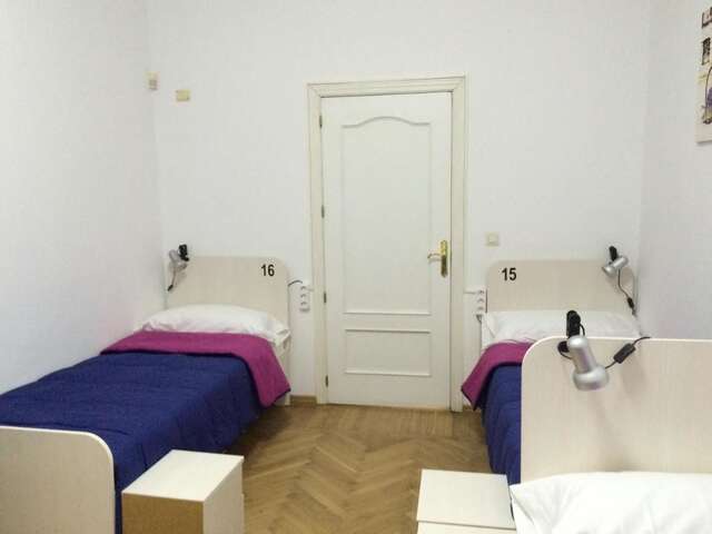 Хостелы Suisse Hostel Кишинёв-20