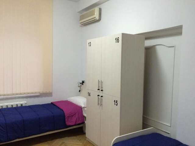 Хостелы Suisse Hostel Кишинёв-23